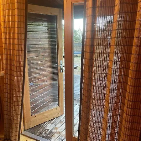 домик на берегу чудского озера Katase